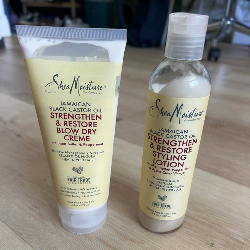 Shea Moisture Strengthen and Restore Blow Dry Crème and Styling Lotion